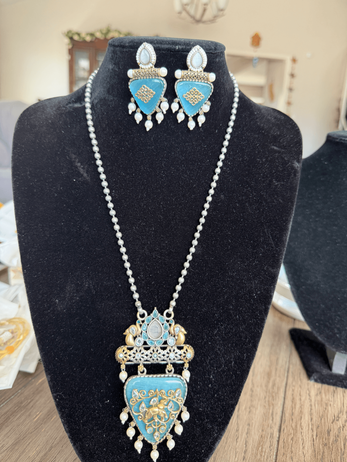 Indo-royal long necklace set