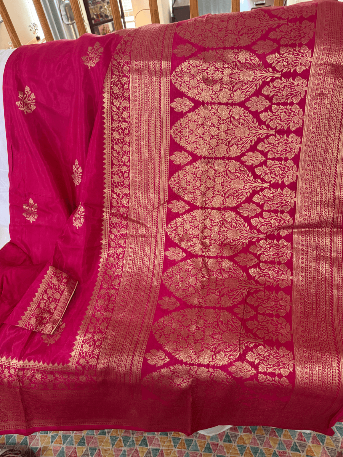 Rani Pink Mango silk saree with Zari Border and Pallu