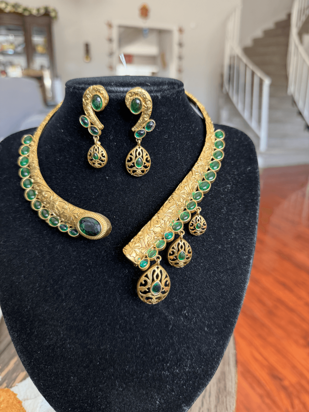 Antique-gold statement necklace set